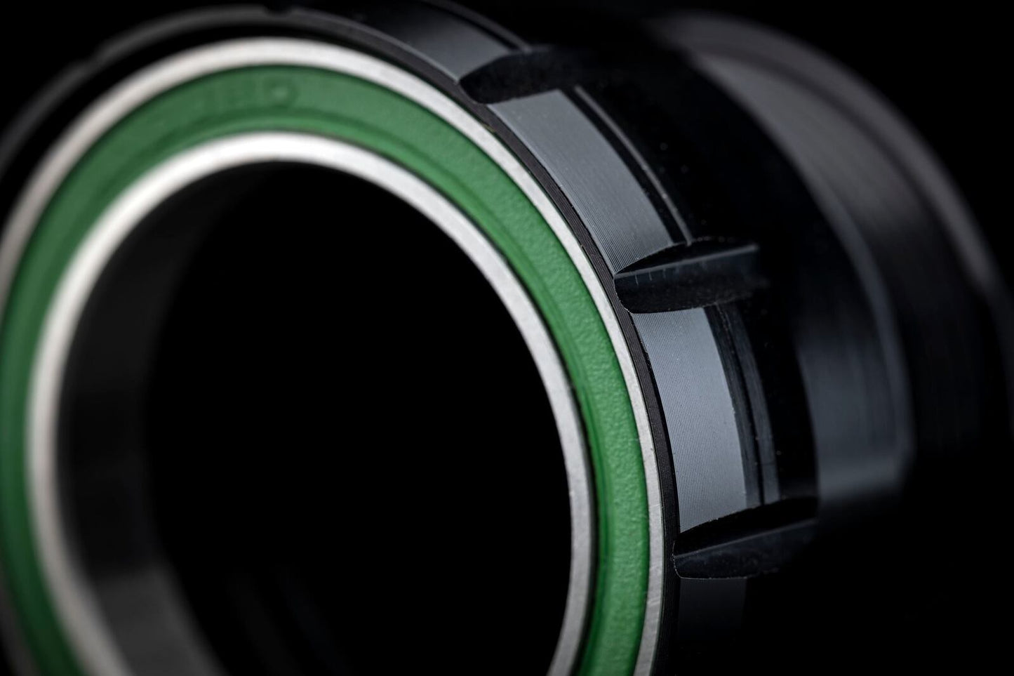 Cane Creek Hellbender 70 Bottom Bracket 30mm BSA Threaded BLACK (BAI0143)