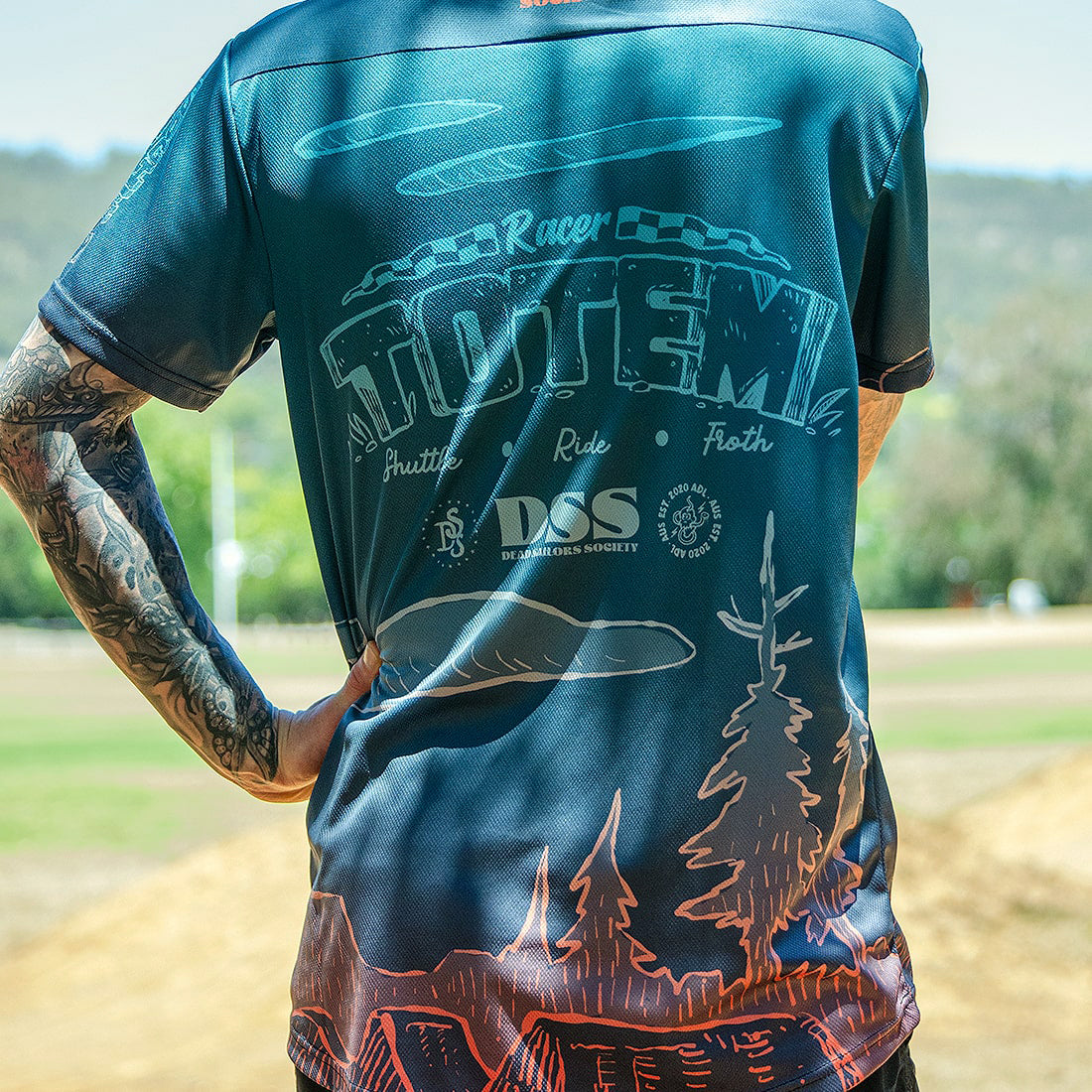 DSS Totem Racer Sunset jersey