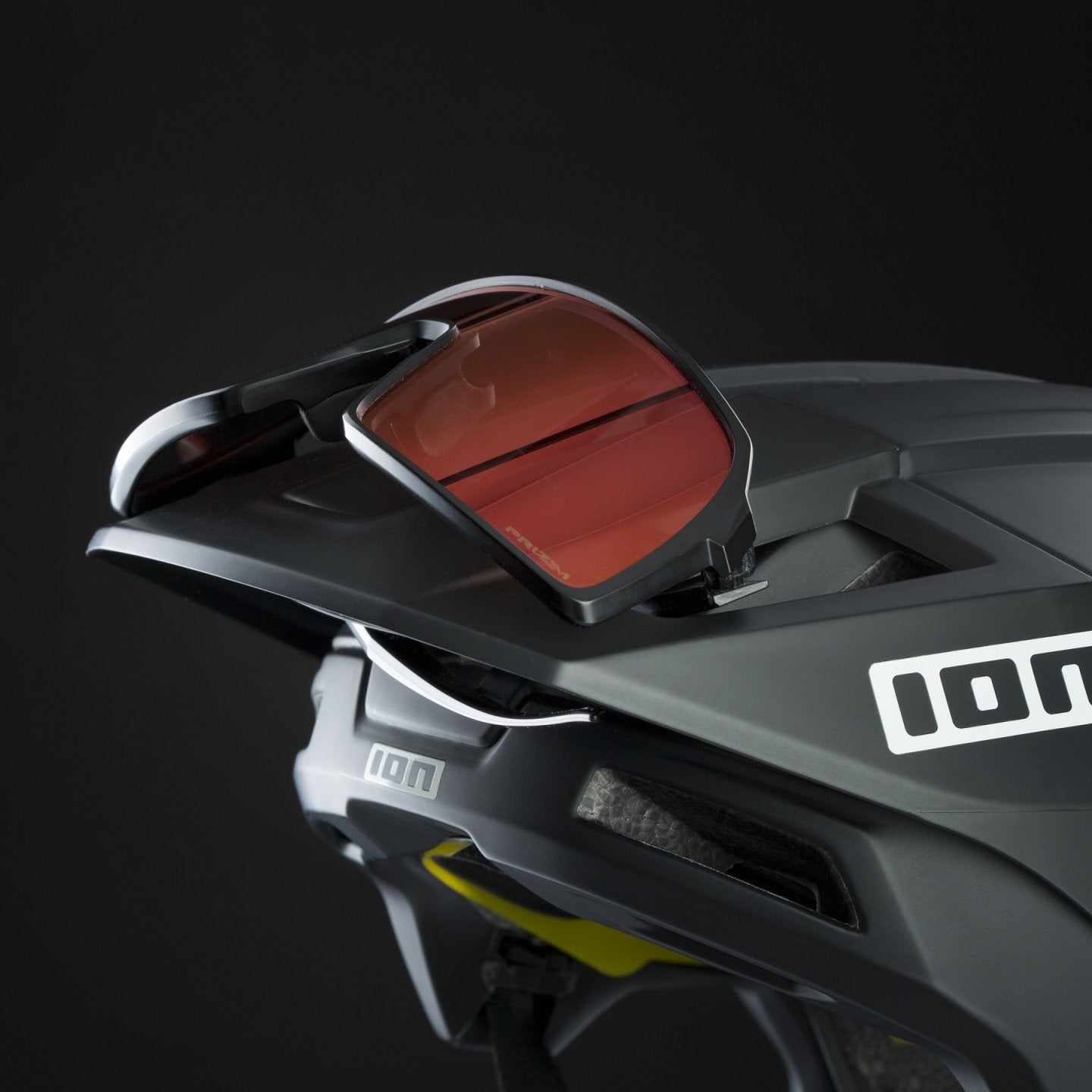 ION Traze Amp MIPS Helmet
