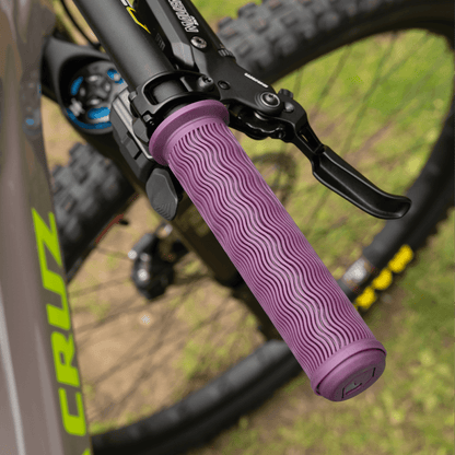 Burgtec The Bartender Pro Vero Sandler Signature Grip