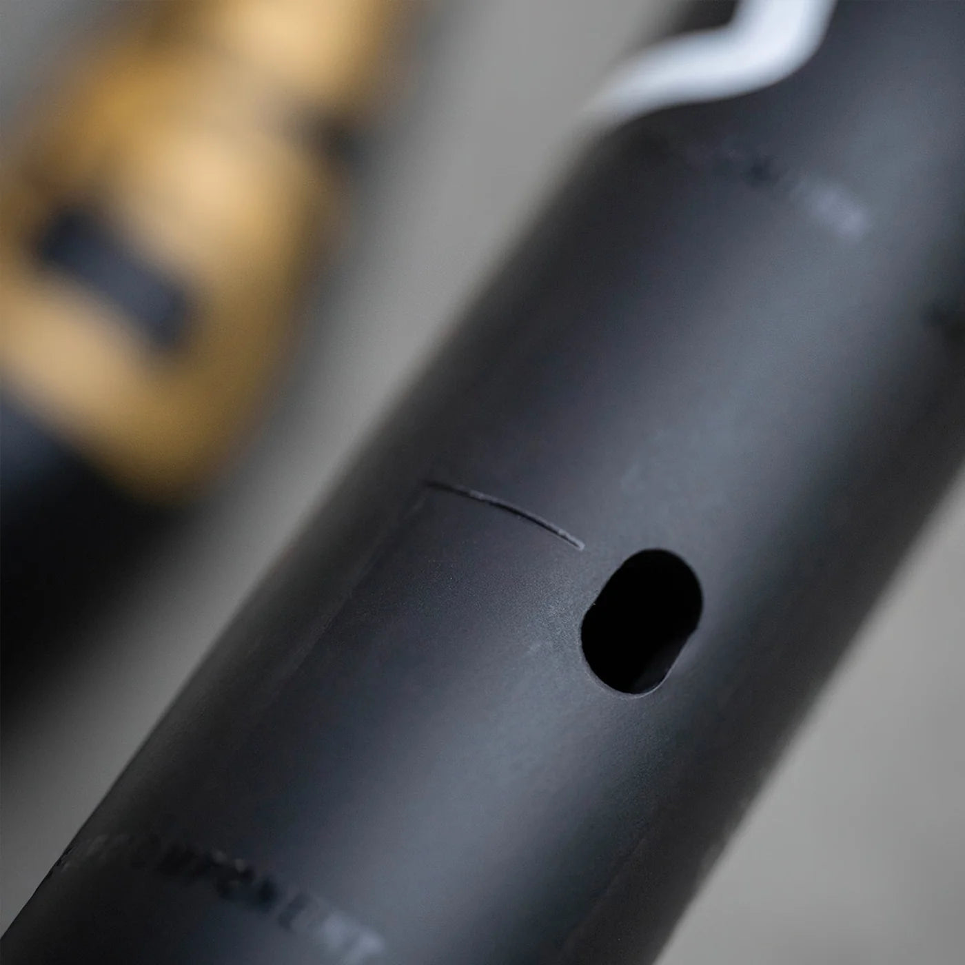OneUp Components Carbon E-Bar Handlebar, 35 Clamp/35mm Rise