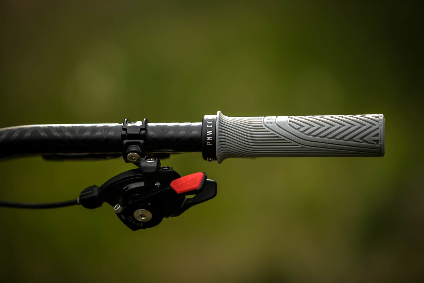 PNW Loam Grips