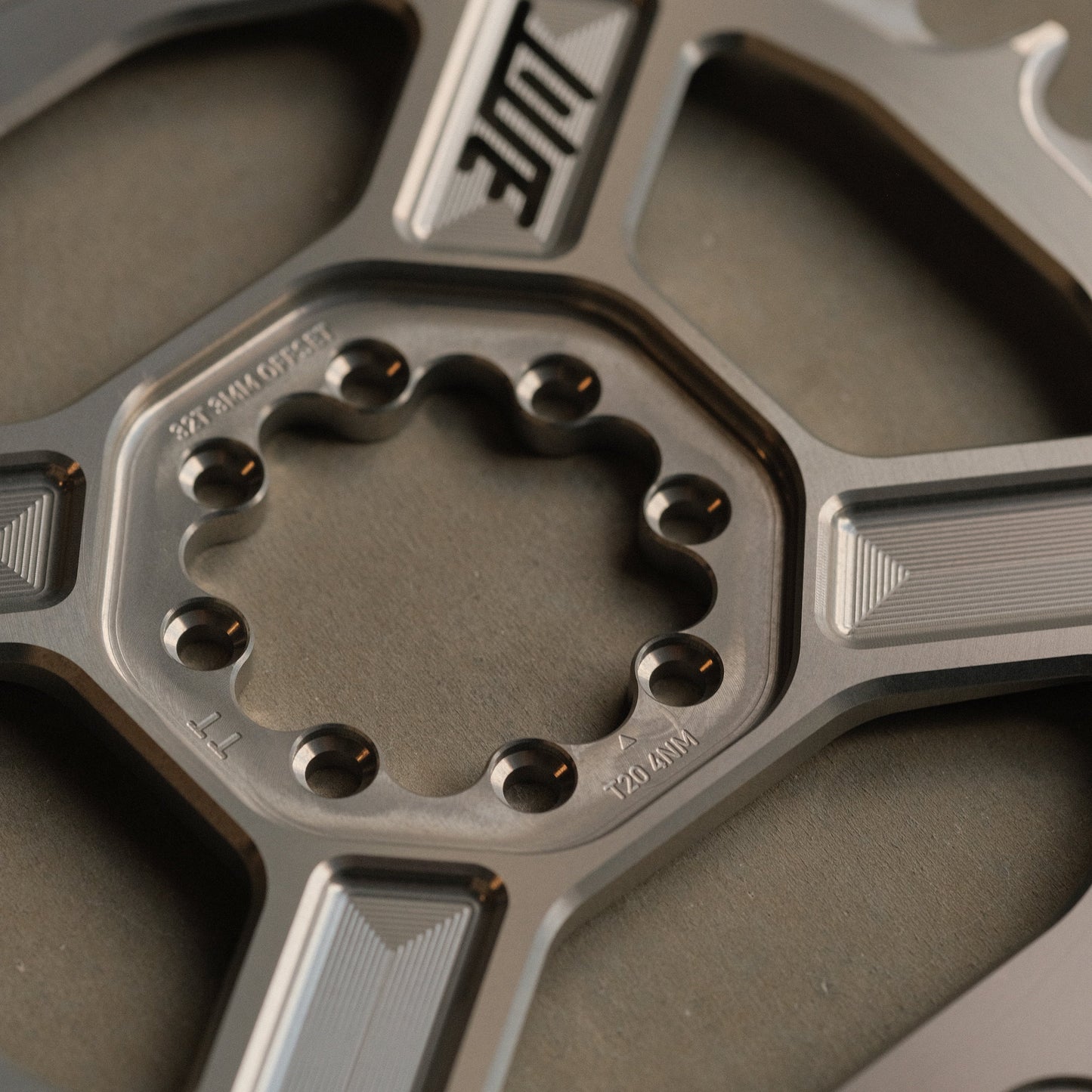 Title CR1 8-Bolt Chainring